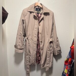 London Fog Tan Trench Coat with Printed Lining